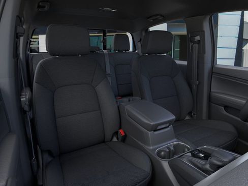 New 2026 GMC Canyon Elevation w/ Convenience Package image 16