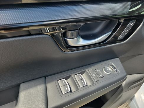 Used 2024 Honda CR-V Sport Touring image 24