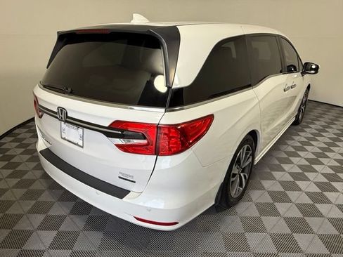 Used 2023 Honda Odyssey Touring image 6