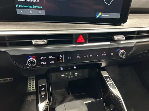 New 2026 Kia Sorento SX Prestige image 21