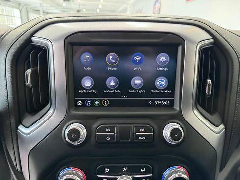 Used 2020 GMC Sierra 1500 SLE w/ SLE Value Package image 19