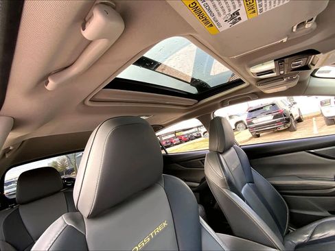 Used 2021 Subaru Crosstrek 2.5i Sport w/ Moonroof Package image 13