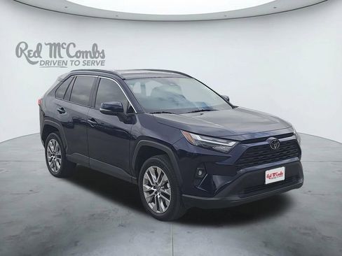 Used 2022 Toyota RAV4 XLE Premium FWD image 7