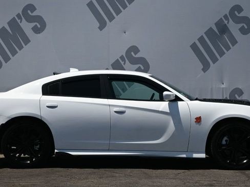 Used 2021 Dodge Charger R/T RWD image 4