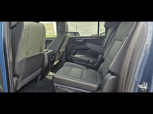 New 2025 Chevrolet Suburban Premier w/ Sun And Tow Package image 14