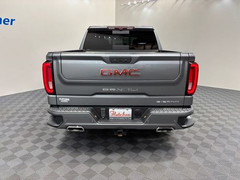 Used 2021 GMC Sierra 1500 Denali w/ Technology Package AWD/4WD image 5