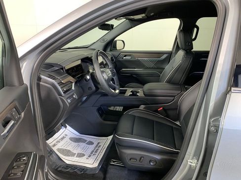 New 2026 GMC Acadia Denali w/ Super Cruise Package image 13