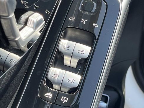 Used 2023 Mercedes-Benz S 500 4MATIC w/ AMG Line image 19