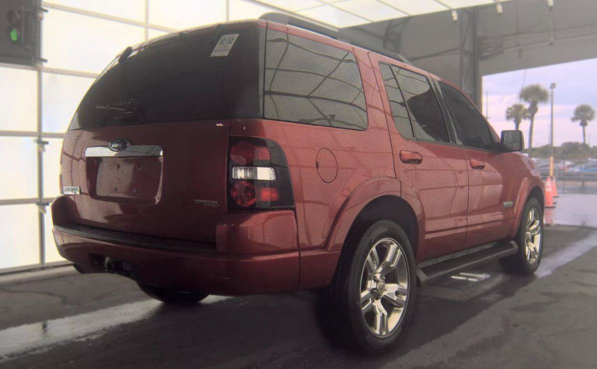 Used 2007 Ford Explorer XLT AWD/4WD image 4