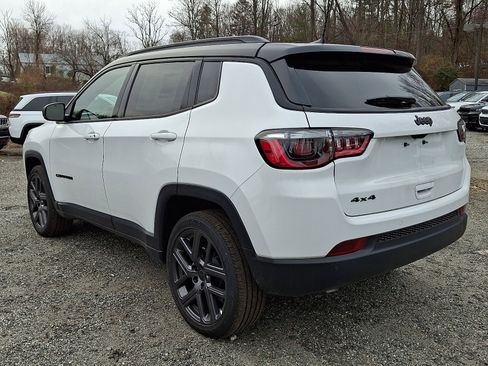 New 2026 Jeep Compass Limited w/ Sun, Sound & Navigation Group image 4