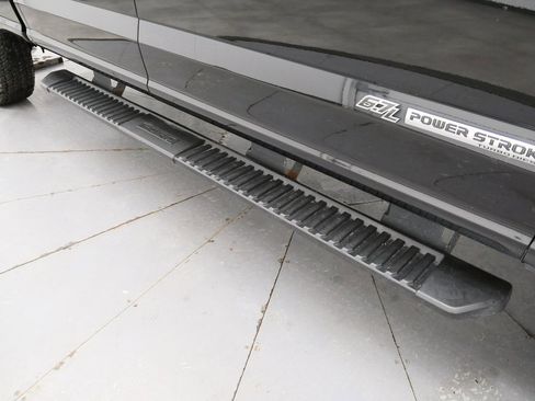 Used 2019 Ford F250 XLT image 36