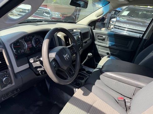 Used 2012 RAM 3500 ST w/ ST Decor Group AWD/4WD image 18