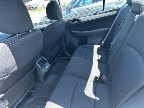 Used 2018 Subaru Legacy 2.5i Premium AWD/4WD image 9