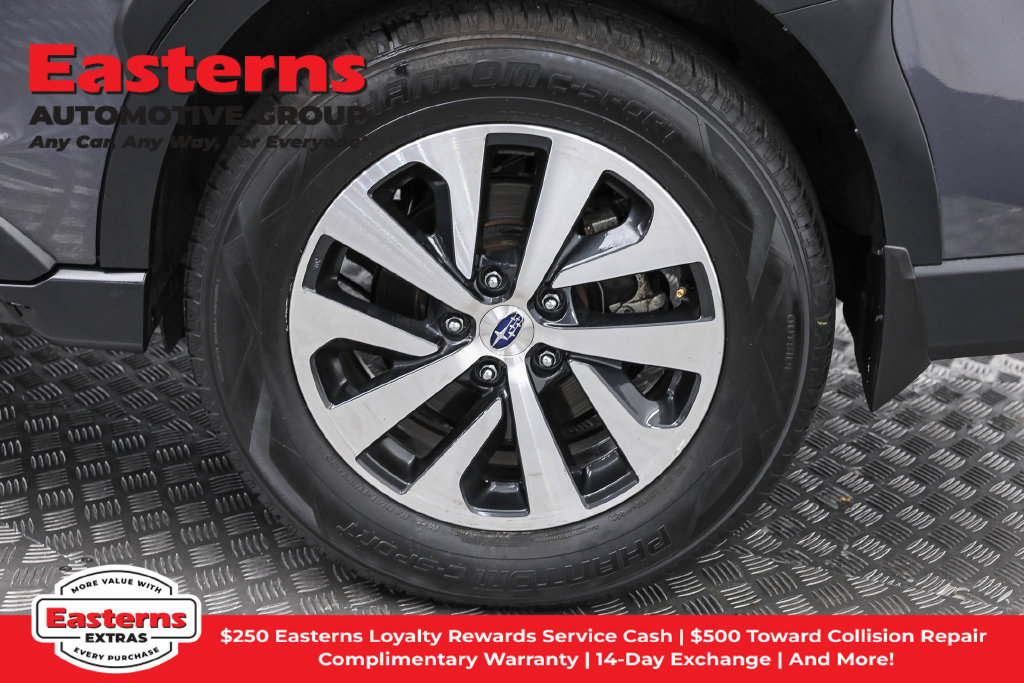 Used 2024 Subaru Outback Premium AWD/4WD image 33