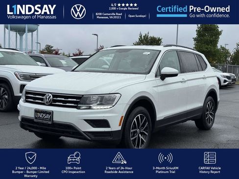 Certified 2021 Volkswagen Tiguan SE w/ Panoramic Sunroof Package image 6