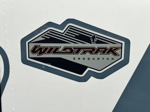 Used 2022 Ford Bronco Wildtrak image 8