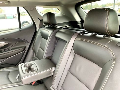 Used 2021 GMC Terrain SLT w/ Infotainment Package II image 13