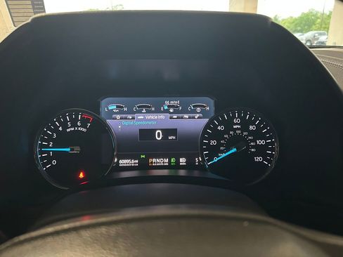 Used 2021 Ford Expedition Limited RWD image 13