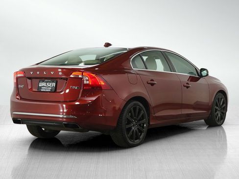 Used 2016 Volvo S60 T5 Premier w/ Climate Package image 5