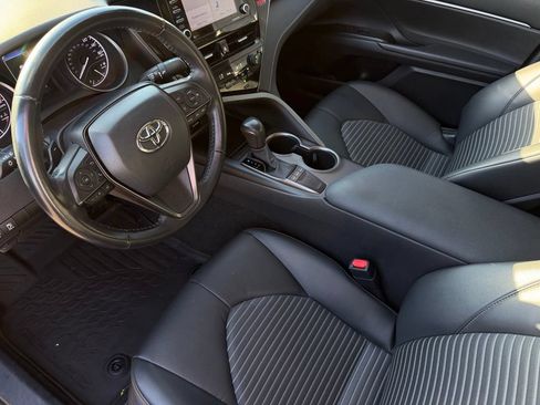 Used 2023 Toyota Camry SE FWD image 16