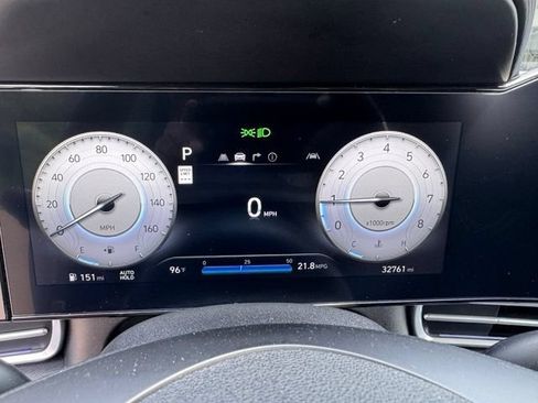 Used 2024 Hyundai Elantra SEL w/ Convenience Package FWD image 16