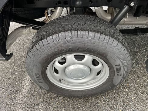 Used 2025 Ford F150 XL image 10