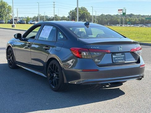 Used 2024 Honda Civic Sport image 4