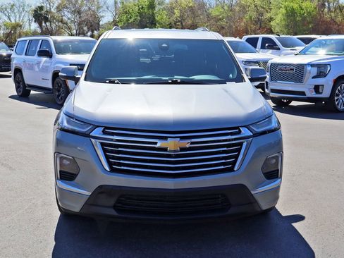 Certified 2023 Chevrolet Traverse Premier image 3