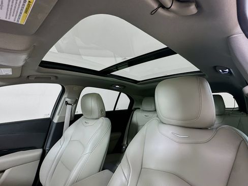 Used 2023 Cadillac XT4 Premium Luxury w/ Enhanced Visibility Package FWD image 24