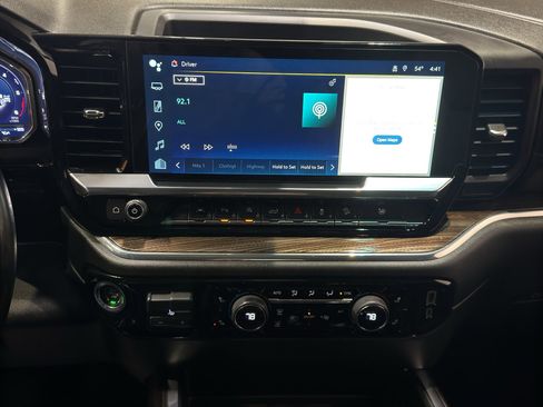 Used 2024 Chevrolet Silverado 1500 RST AWD/4WD image 31