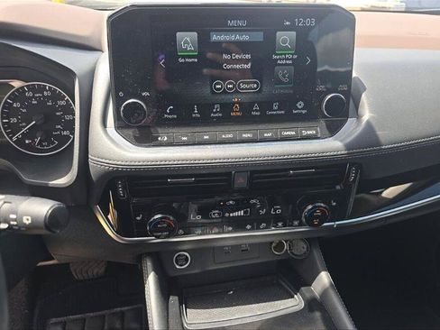 Used 2023 Nissan Rogue SL w/ SL Premium Package FWD image 6