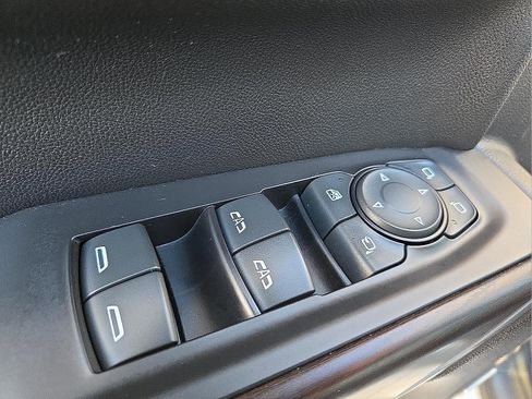 Used 2020 GMC Sierra 1500 SLT w/ SLT Convenience Package image 15