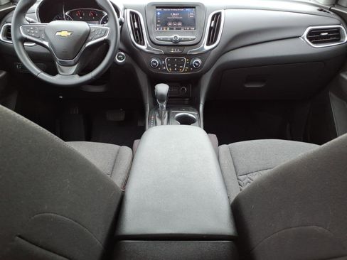 Used 2024 Chevrolet Equinox LT w/ LPO, Floor Liner Package FWD image 13