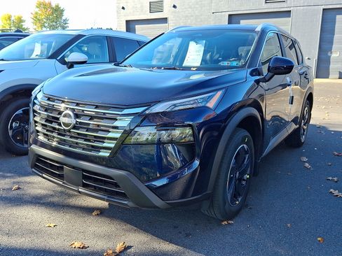 New 2026 Nissan Rogue SV w/ SV Premium Package image 3