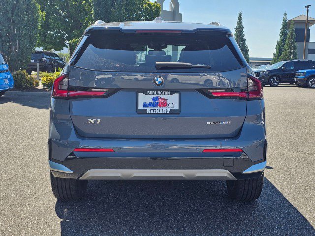 Used 2024 BMW X1 xDrive28i w/ Convenience Package AWD/4WD image 4