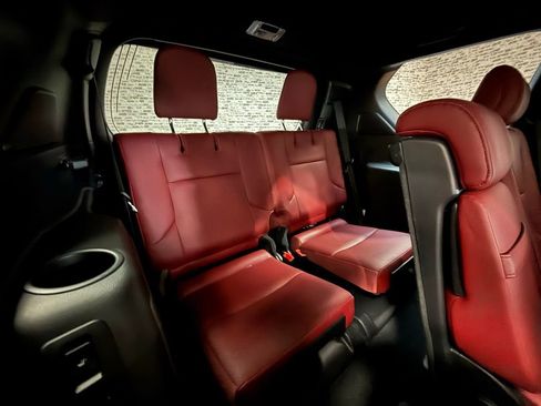 Used 2023 Lexus GX 460 Luxury w/ Accessory Package image 14