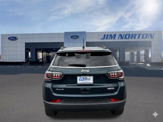 Used 2024 Jeep Compass Latitude AWD/4WD image 6