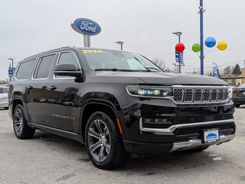 Used 2024 Jeep Grand Wagoneer L 4WD image 3