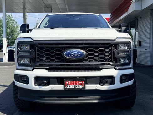 Used 2024 Ford F350 Lariat w/ Lariat Ultimate Package AWD/4WD image 7