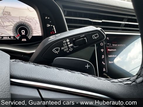 Used 2023 Audi Q7 2.0T Premium w/ Towing Package AWD/4WD image 32