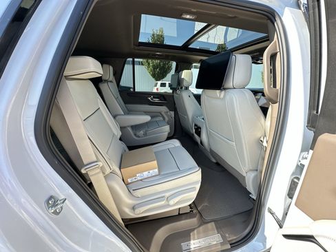 New 2026 GMC Yukon Denali w/ Advanced Technology Package AWD/4WD image 28