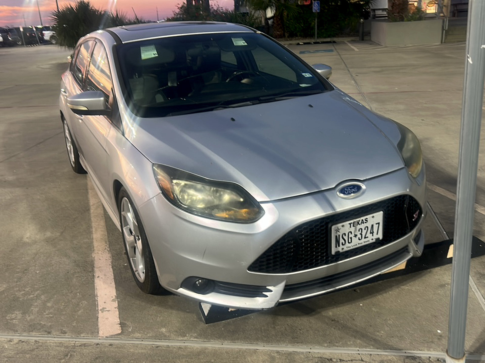 Used 2014 Ford Focus ST w/ Equipment Group 201A FWD image 3