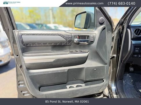 Used 2017 Toyota Tundra Platinum AWD/4WD image 37