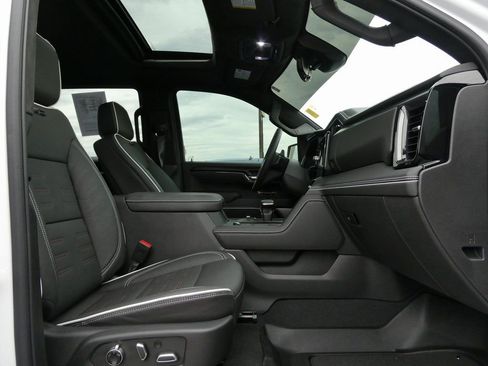 Certified 2026 GMC Sierra 1500 AT4X AWD/4WD image 23