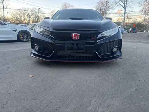 Used 2019 Honda Civic Type R image 4
