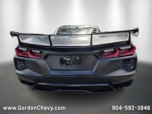 Used 2024 Chevrolet Corvette Stingray Preferred Cpe w/ Z51 Performance Package image 4