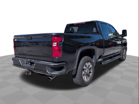 Certified 2024 Chevrolet Silverado 2500 Custom w/ Custom Value Package image 12