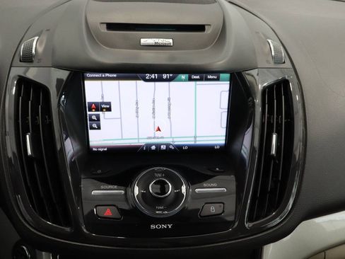 Used 2013 Ford C-MAX SEL FWD image 22