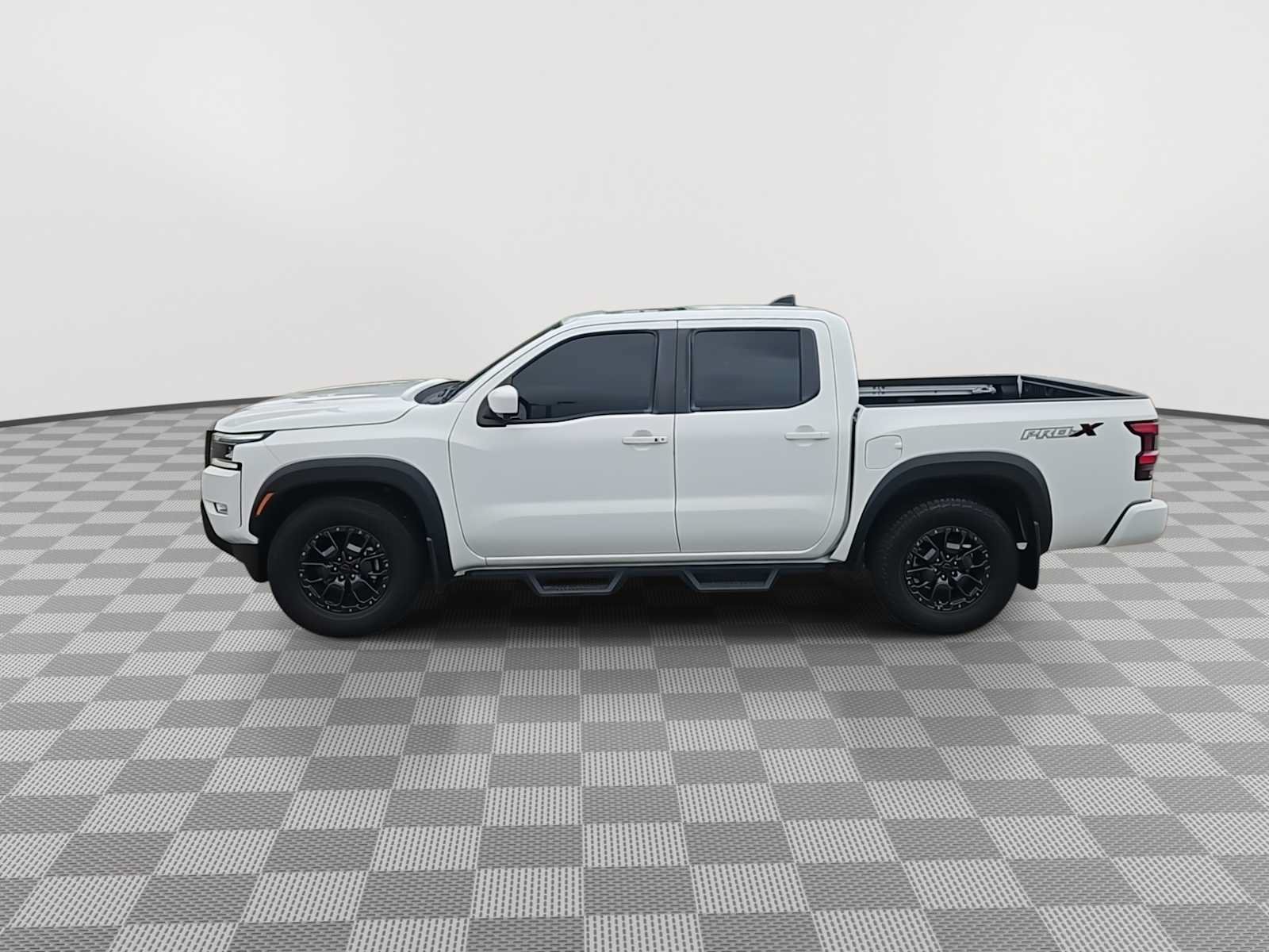 Used 2024 Nissan Frontier Pro-X w/ Pro Premium Package RWD image 5