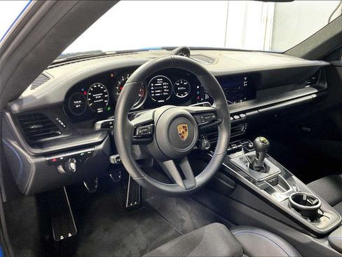 Used 2022 Porsche 911 GT3 RWD image 6